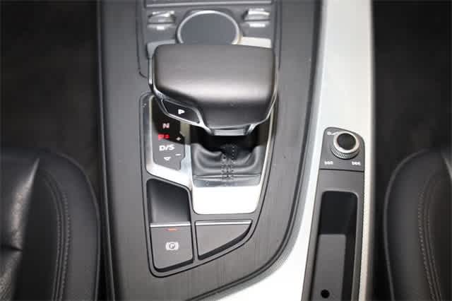 Thumbnail: 2017 Audi A4 - 35