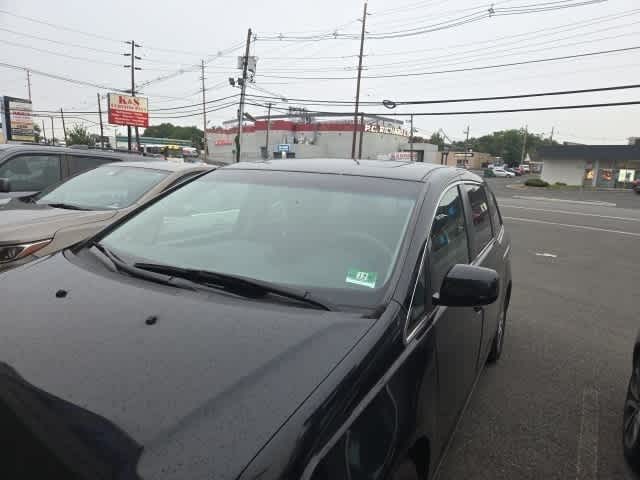 Thumbnail: 2011 Honda Odyssey - 2