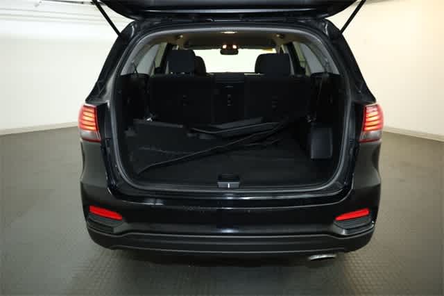 Thumbnail: 2019 Kia Sorento - 34