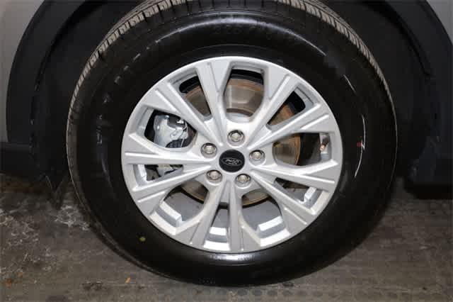 Thumbnail: 2024 Ford Escape - 38