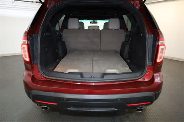 Thumbnail: 2014 Ford Explorer - 34