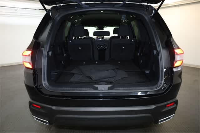 Thumbnail: 2023 Honda Pilot - 32