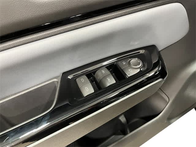 Thumbnail: 2025 Honda Prologue - 15