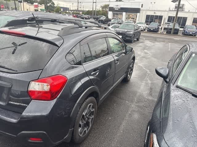 Thumbnail: 2017 Subaru Crosstrek - 13