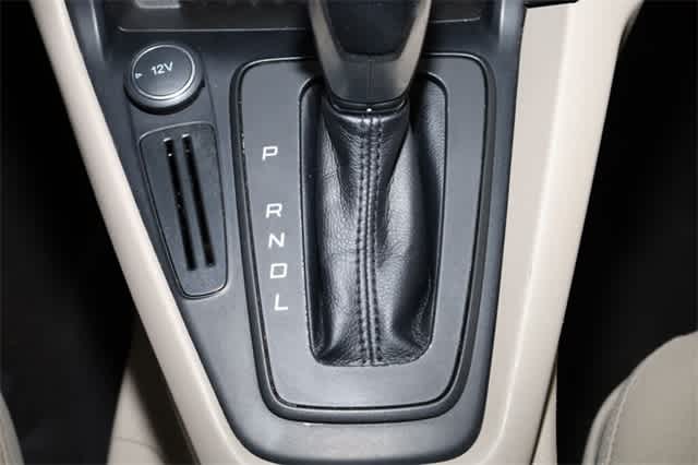 Thumbnail: 2015 Ford Focus - 32