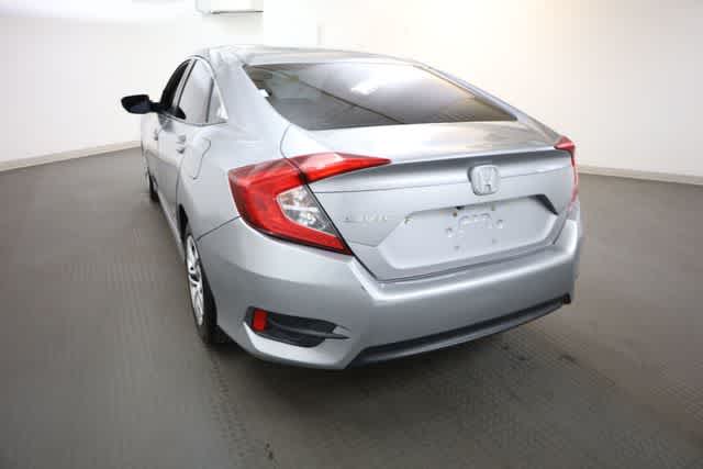 Thumbnail: 2016 Honda Civic - 5