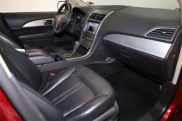 Thumbnail: 2013 Lincoln MKX - 19