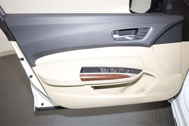 Thumbnail: 2019 Acura TLX - 14