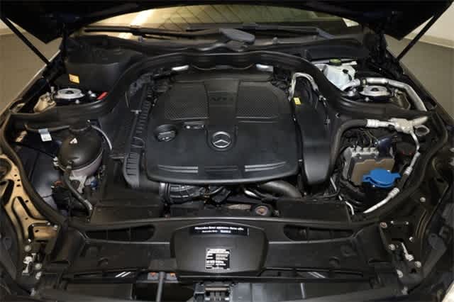 Thumbnail: 2015 Mercedes-Benz E-Class - 36