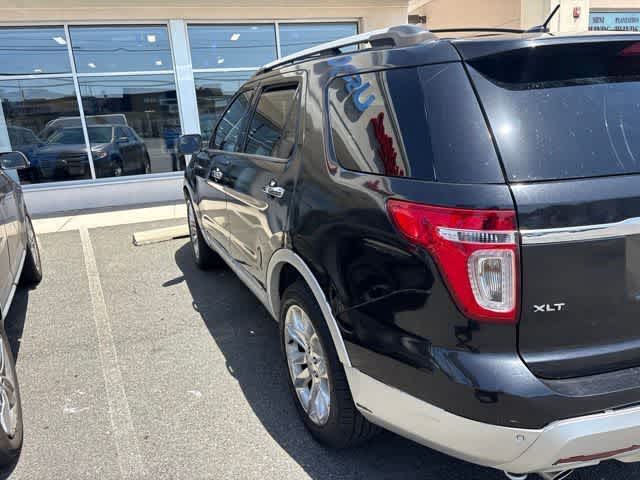 Thumbnail: 2013 Ford Explorer - 9