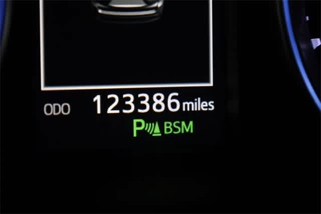 Thumbnail: 2019 Toyota Highlander - 25