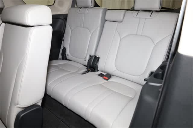 Thumbnail: 2023 Honda Pilot - 22