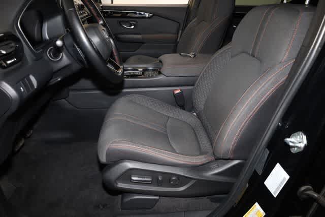 Thumbnail: 2023 Honda Pilot - 15