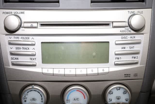 Thumbnail: 2011 Toyota Camry - 22