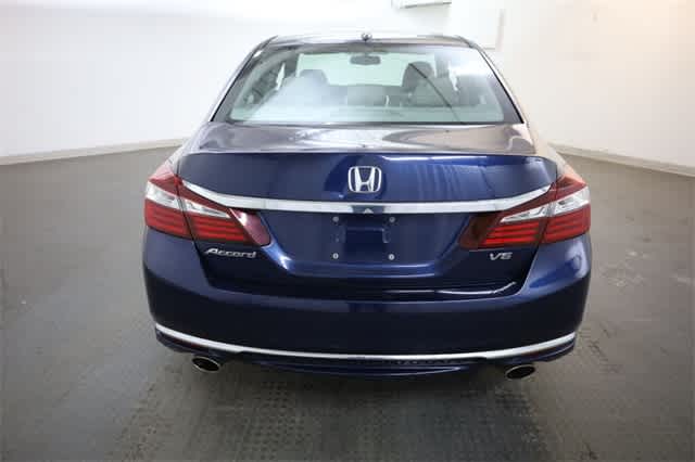 Thumbnail: 2017 Honda Accord - 6