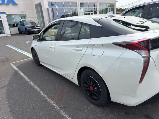 Thumbnail: 2016 Toyota Prius - 6