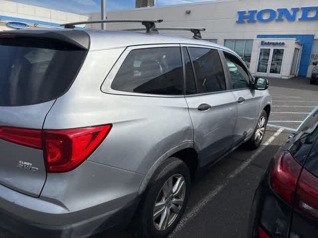 Thumbnail: 2016 Honda Pilot - 16