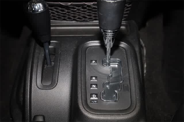 Thumbnail: 2016 Jeep Wrangler - 30