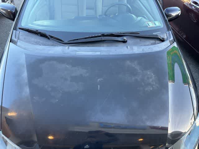 Thumbnail: 2010 Honda Insight - 19