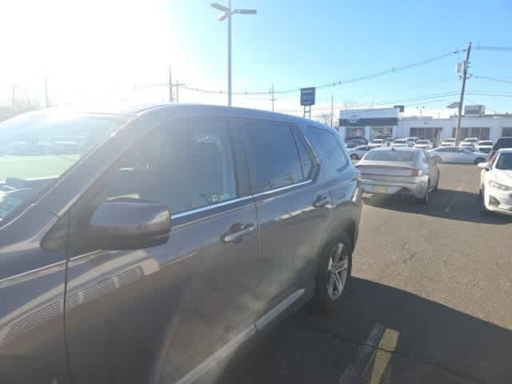 Used 2024 Honda Pilot EX-L SUV