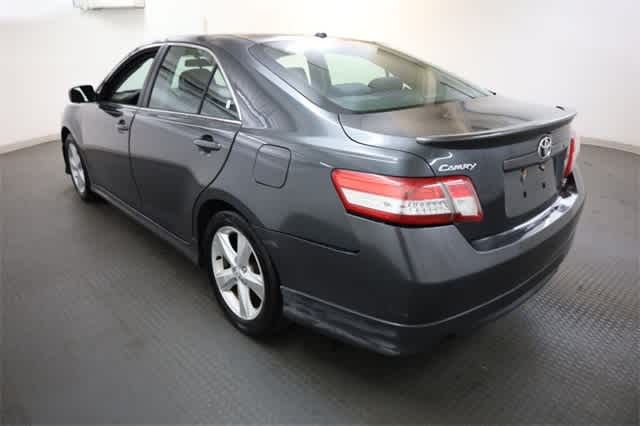 Thumbnail: 2011 Toyota Camry - 4