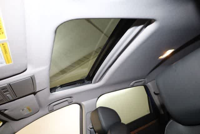 Thumbnail: 2021 Honda CR-V - 20