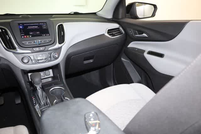Thumbnail: 2022 Chevrolet Equinox - 23