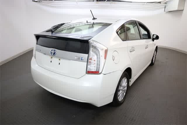 Thumbnail: 2013 Toyota Prius - 7