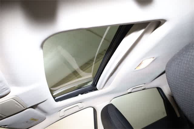 Thumbnail: 2016 Honda CR-V - 27