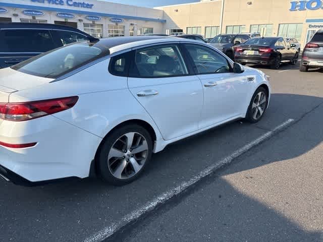 Thumbnail: 2020 Kia Optima - 10
