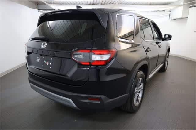 Thumbnail: 2023 Honda Pilot - 9
