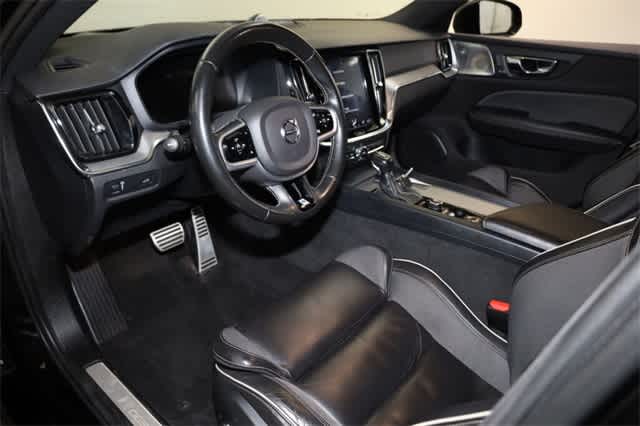 Thumbnail: 2019 Volvo S60 - 14
