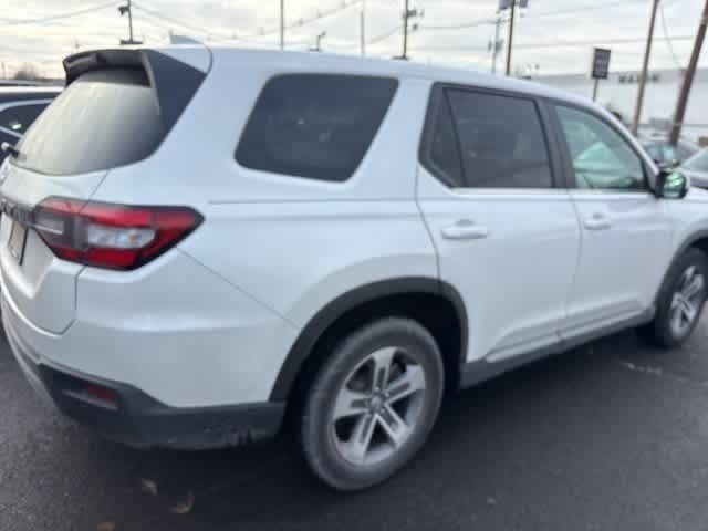 Thumbnail: 2023 Honda Pilot - 19