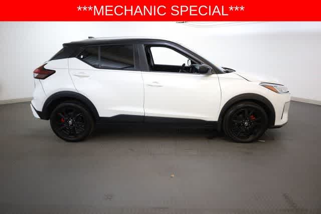 Thumbnail: 2021 Nissan Kicks - 9