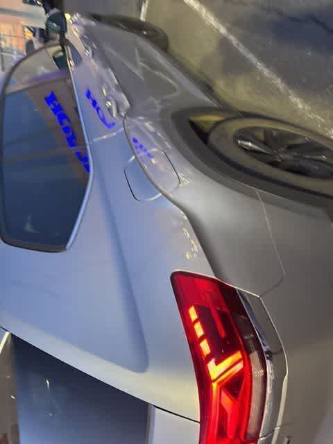 Thumbnail: 2022 Volkswagen Atlas - 23