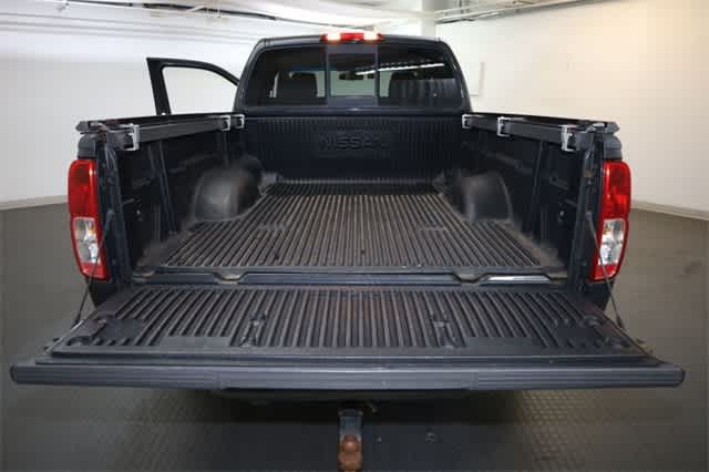 Thumbnail: 2010 Nissan Frontier - 32