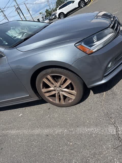 Thumbnail: 2017 Volkswagen Jetta - 18