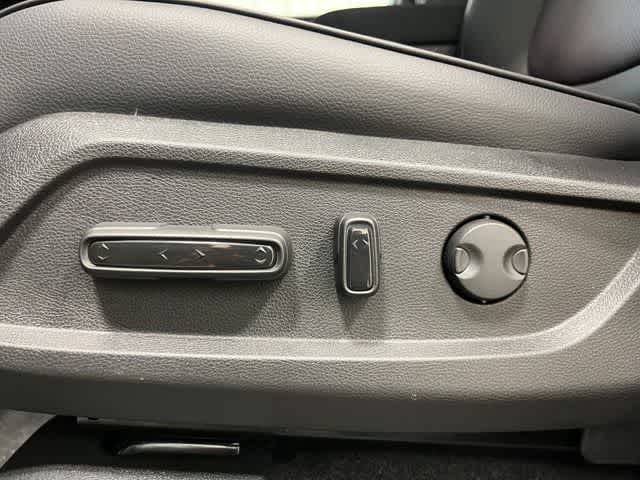 Thumbnail: 2026 Honda Pilot - 11