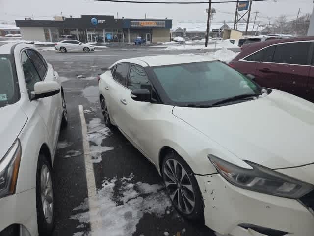 Thumbnail: 2016 Nissan Maxima - 17