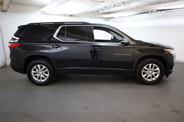 Thumbnail: 2019 Chevrolet Traverse - 9
