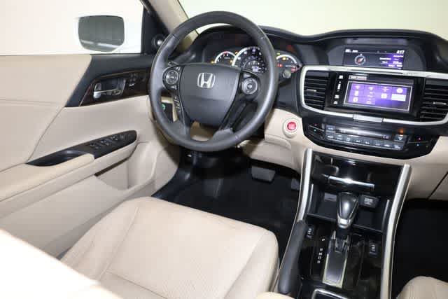Thumbnail: 2016 Honda Accord - 22
