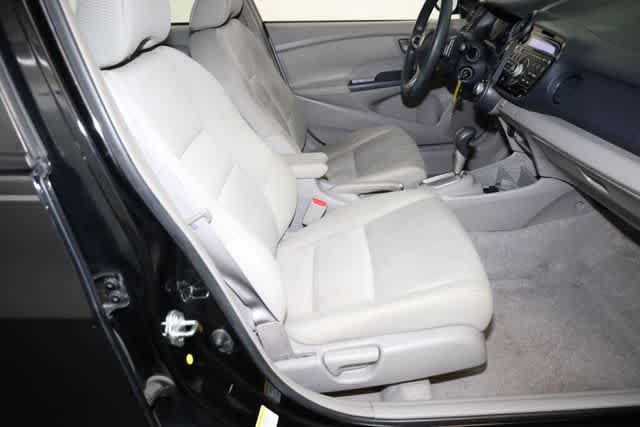 Thumbnail: 2010 Honda Insight - 31