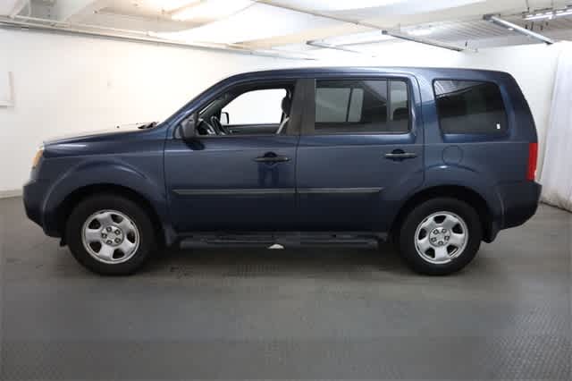 Thumbnail: 2011 Honda Pilot - 3