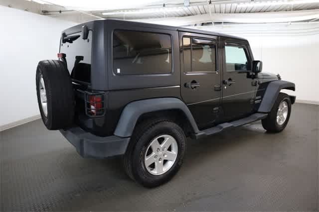 Thumbnail: 2014 Jeep Wrangler - 8