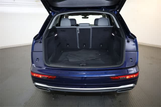 Thumbnail: 2022 Audi Q5 - 36