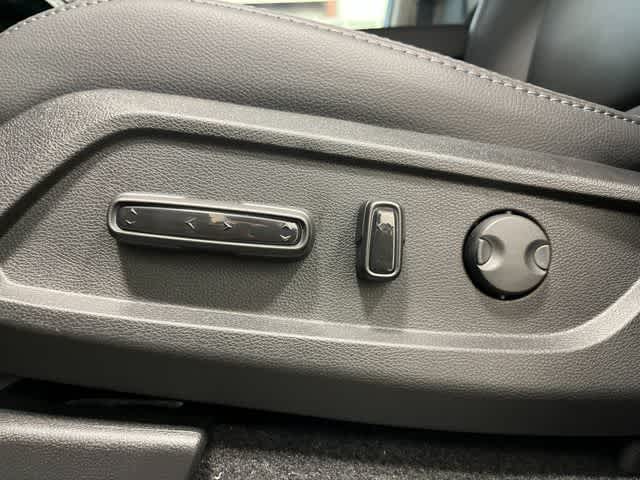 Thumbnail: 2026 Honda Pilot - 13