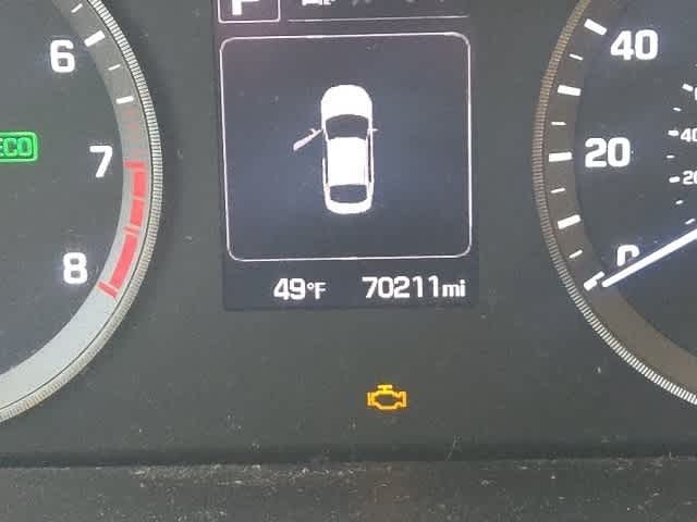 Thumbnail: 2015 Hyundai Sonata - 21