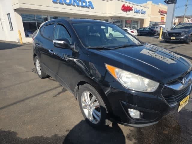 Thumbnail: 2011 Hyundai Tucson - 16