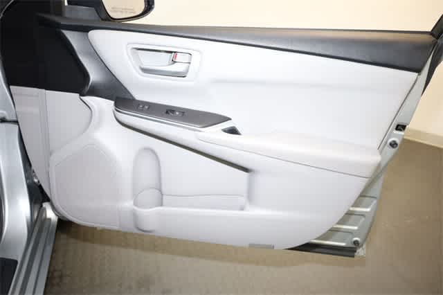 Thumbnail: 2016 Toyota Camry - 22