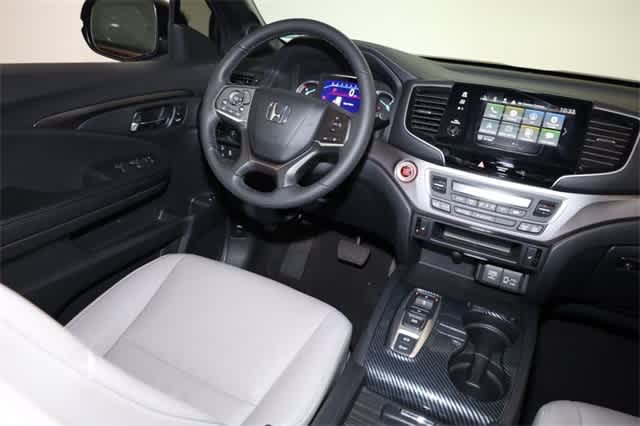 Thumbnail: 2019 Honda Passport - 17